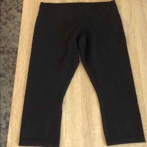 Lululemon athletica align crop *21 back leggings